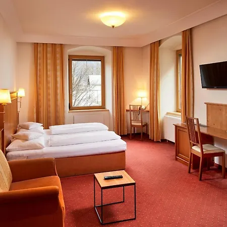 Post Strass im Zillertal