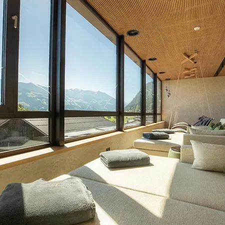 Gasthof-hotel Post Strass im Zillertal