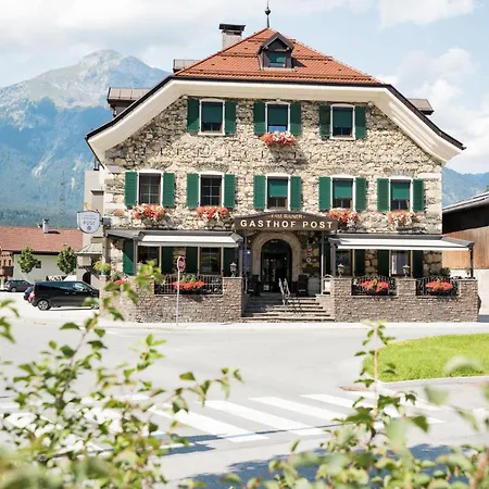 Hotel Post 4*
