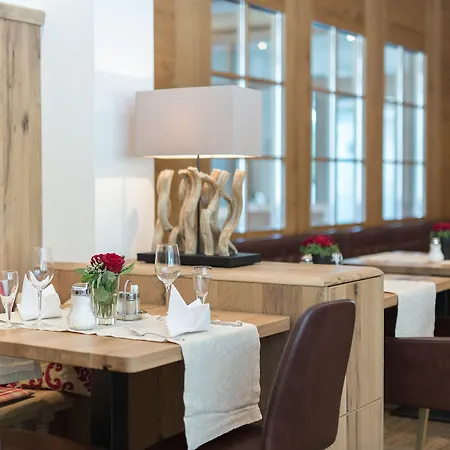 Post Strass im Zillertal