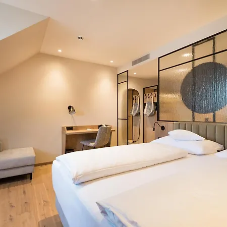 Hotel Post 4*