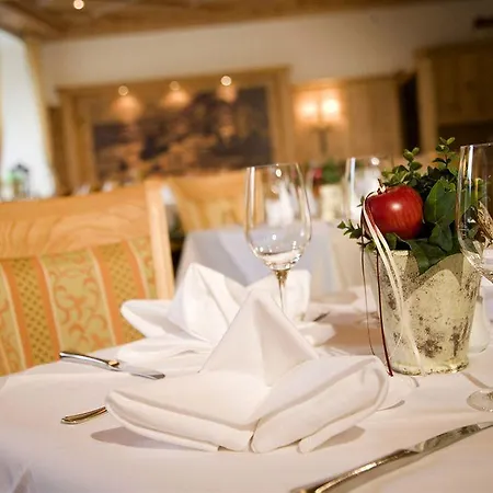 Post Hotel Strass im Zillertal