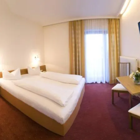 Post Hotel 4*