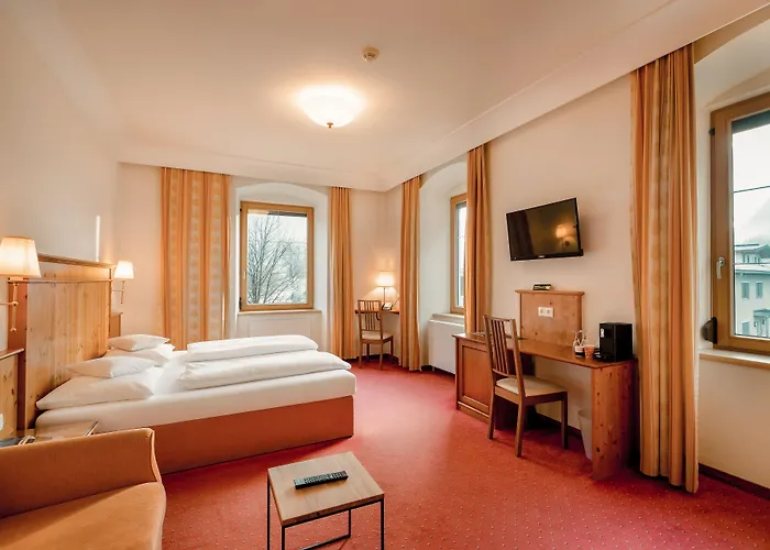 Post Hotel Strass im Zillertal