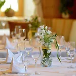 Otel Post Strass im Zillertal