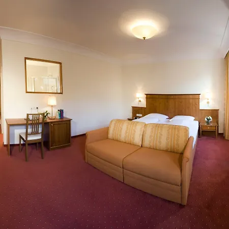 Post Strass im Zillertal